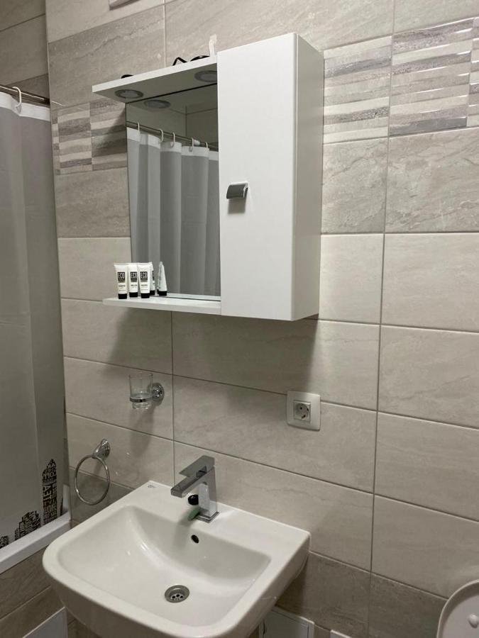 Flor Apartaments Targu-Mures Bagian luar foto